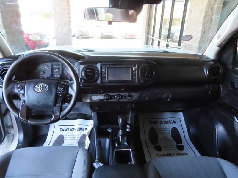 Toyota Tacoma 2018 price $18,995