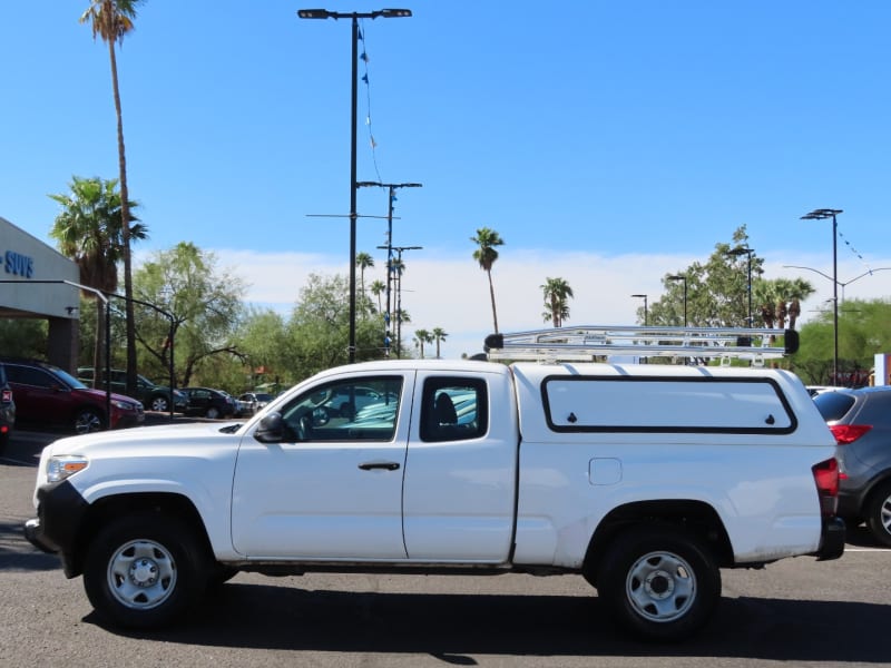 Toyota Tacoma 2018 price $18,995