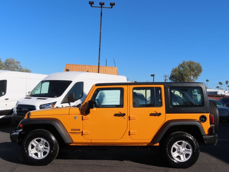 Jeep Wrangler Unlimited 2013 price $18,995