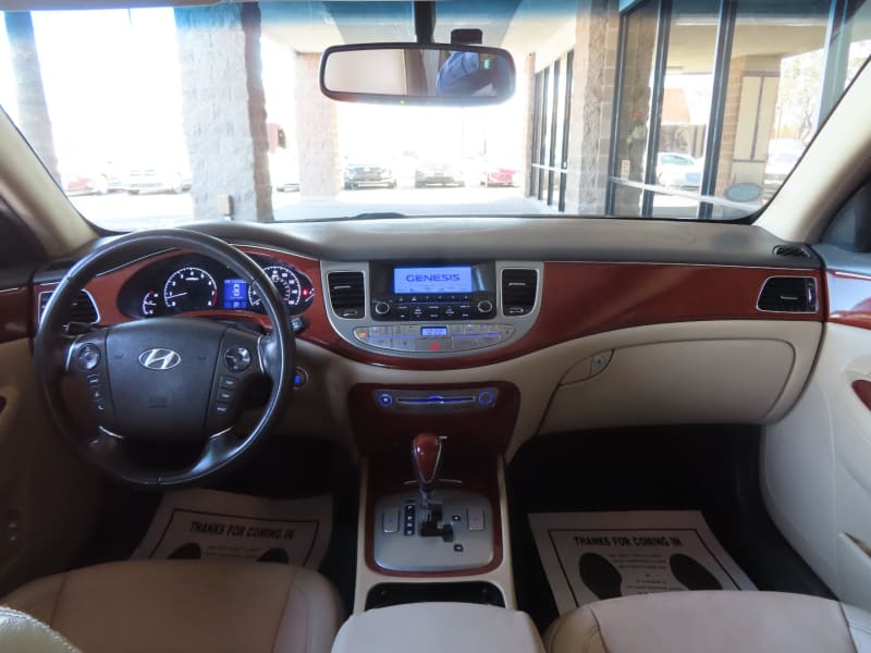 Hyundai Genesis 2014 price $10,995