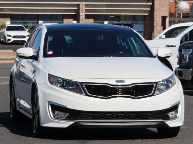 Kia Optima Hybrid 2013 price $10,995