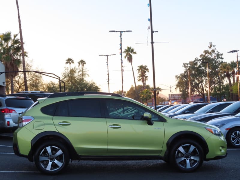 Subaru XV Crosstrek Hybrid 2014 price $13,995