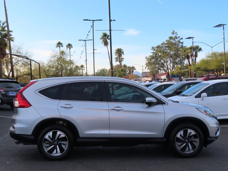 Honda CR-V 2015 price $18,995