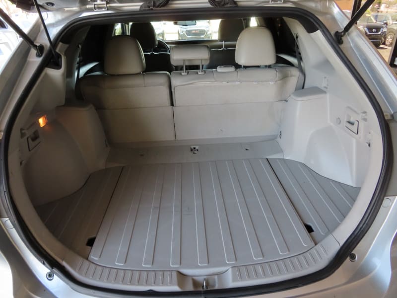 Toyota Venza 2015 price $13,995