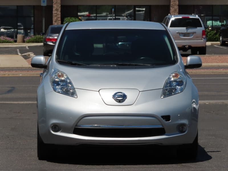 Nissan LEAF 2014 price $5,995