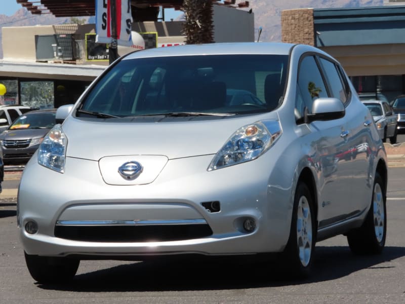 Nissan LEAF 2014 price $5,995