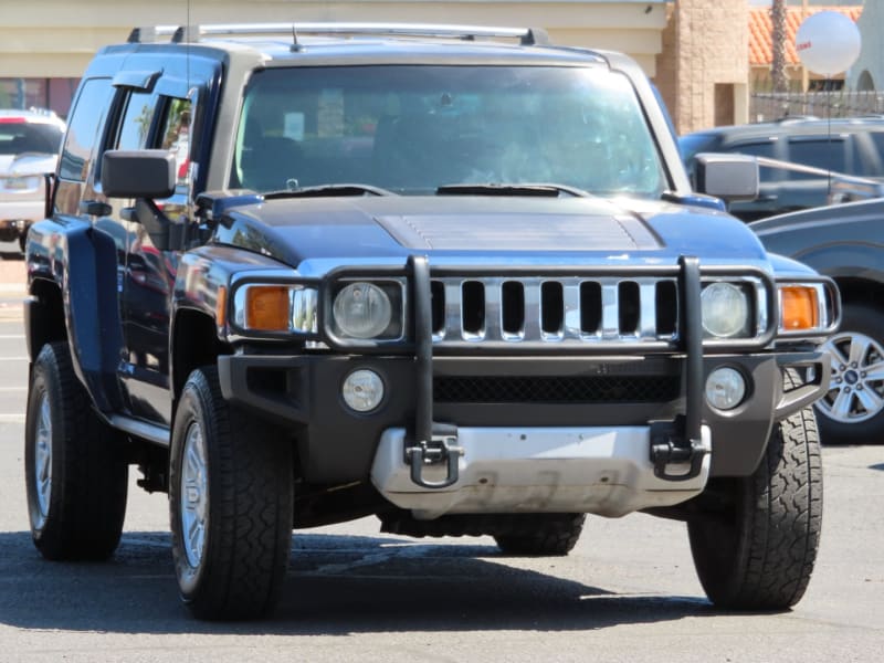 Hummer H3 2008 price $11,995