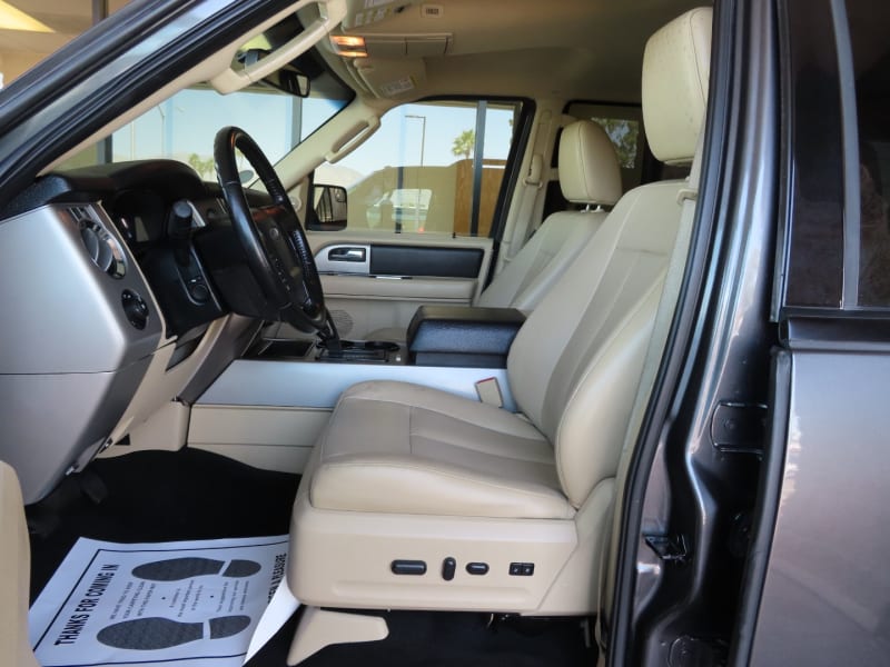 Ford Expedition 2016 price $16,995