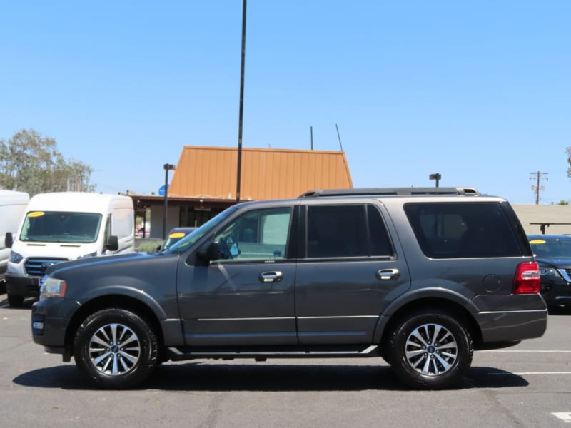 Ford Expedition 2016 price $16,995