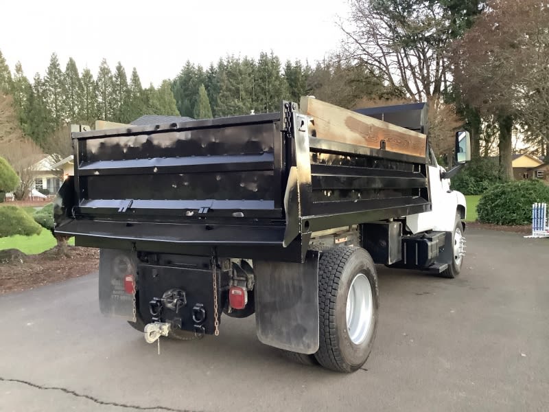 Dump Truck C7500 non CDL 2005 price $52,900