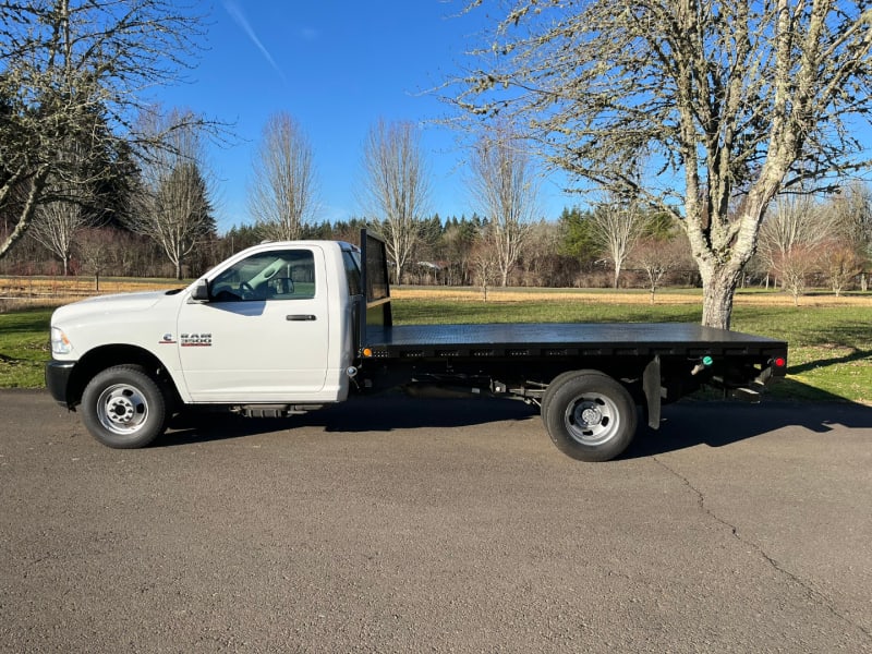 RAM 3500 Chassis Cab 2018 price $31,900