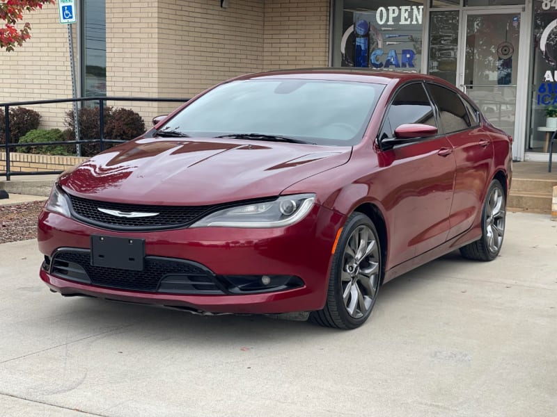 Chrysler 200 2015 price $7,999