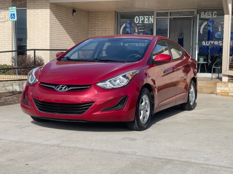 Hyundai Elantra 2016 price $8,999