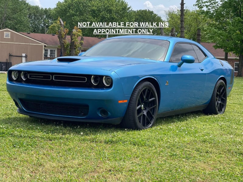 Dodge Challenger 2016 price $27,999