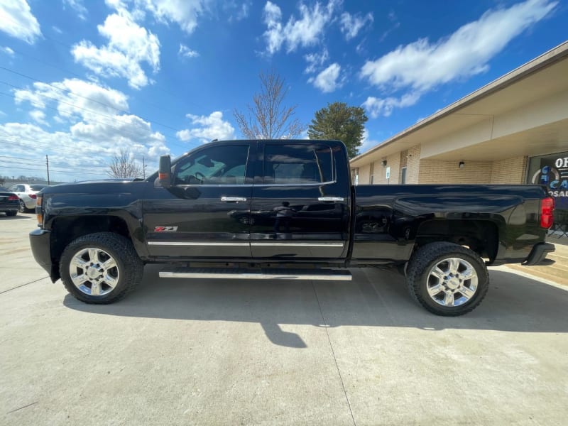 Chevrolet Silverado 2500HD 2018 price $39,999