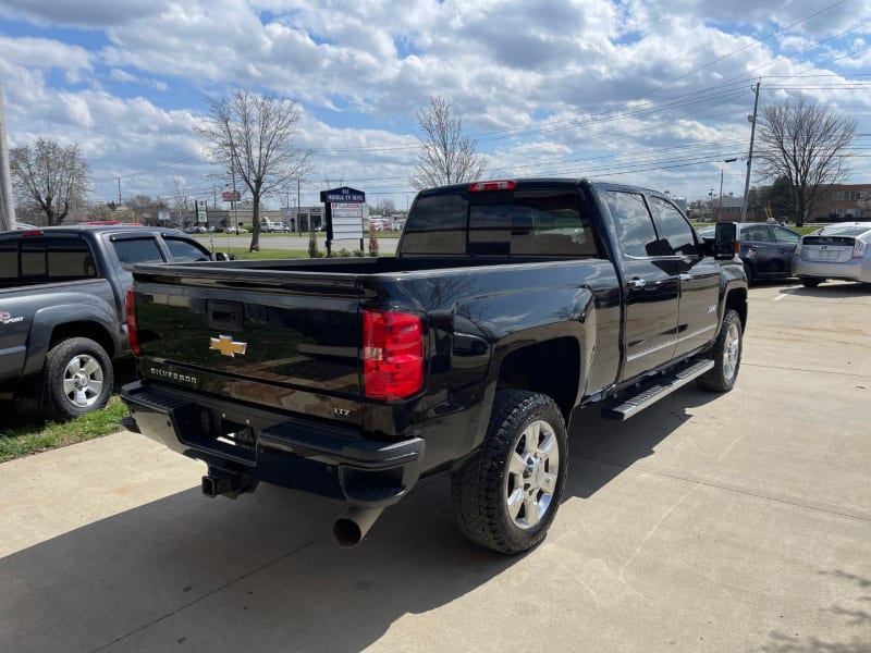 Chevrolet Silverado 2500HD 2018 price $39,999