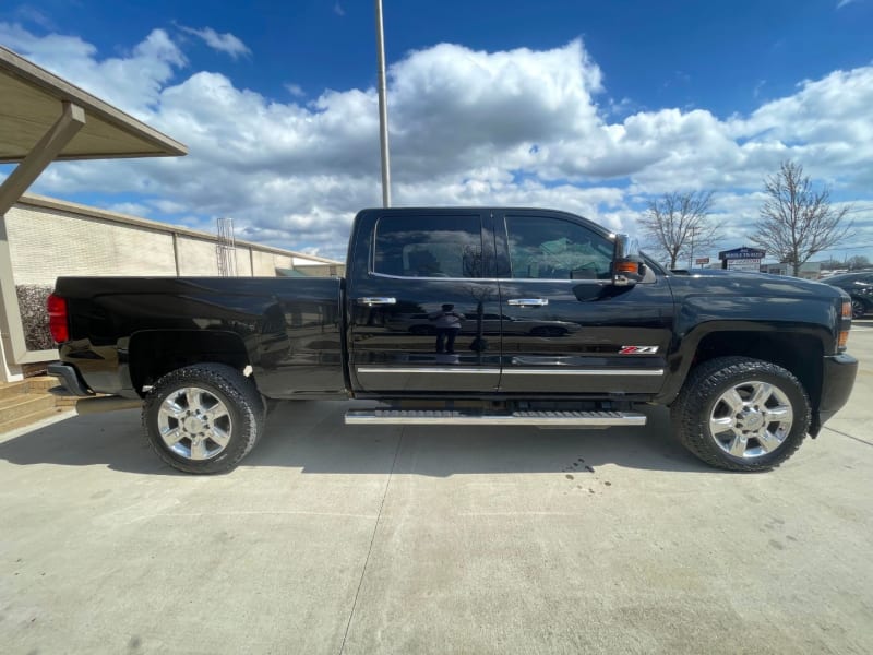 Chevrolet Silverado 2500HD 2018 price $39,999