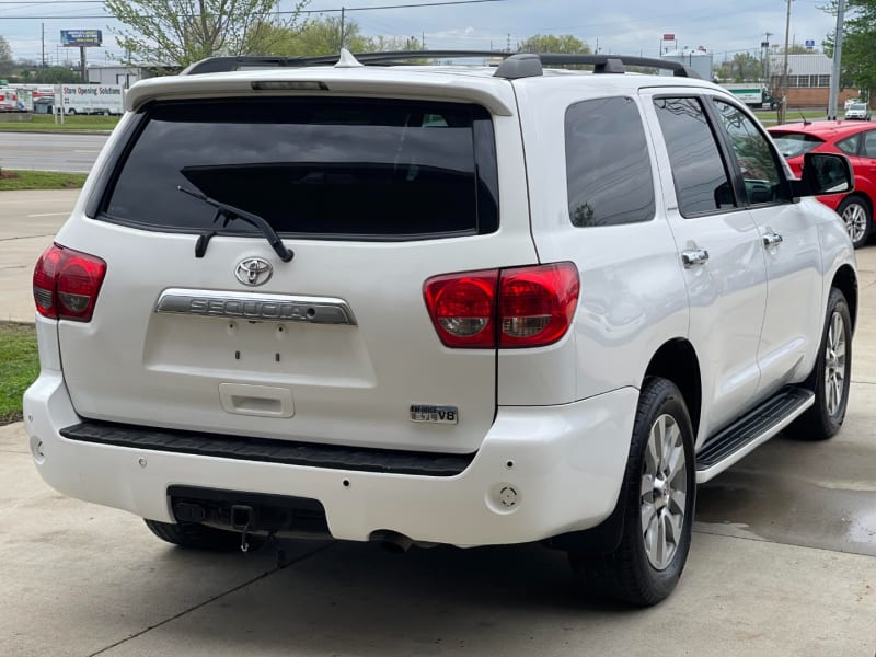 Toyota Sequoia 2014 price $17,999