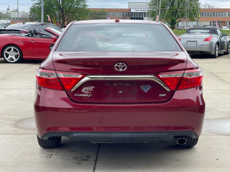 Toyota Camry 2016 price $14,999