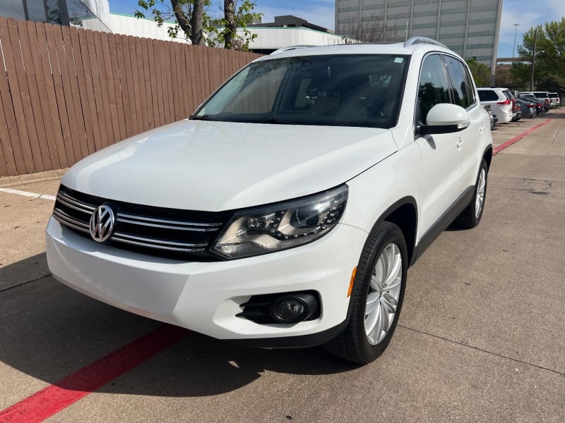 Volkswagen Tiguan 2016 price $11,999