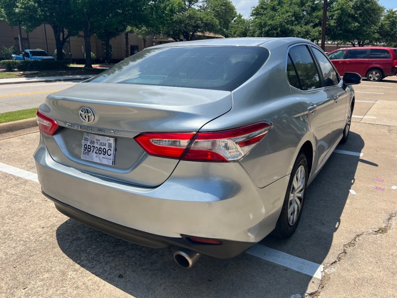 Toyota Camry 2018 price $15,999