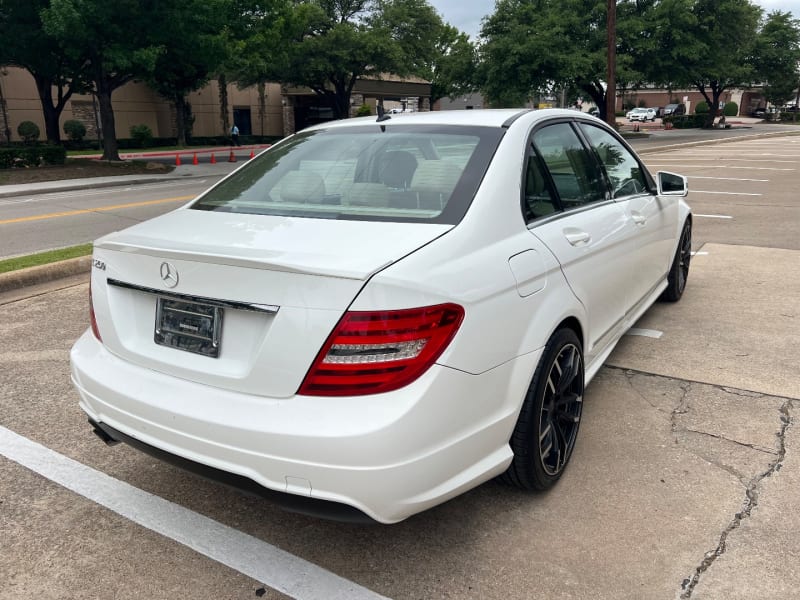 Mercedes-Benz C-Class 2014 price $9,999