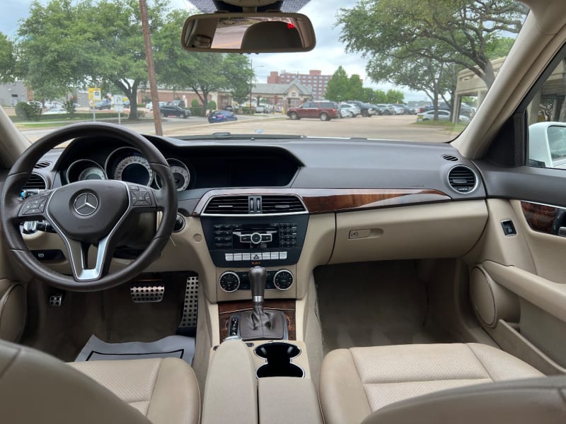 Mercedes-Benz C-Class 2014 price $9,999