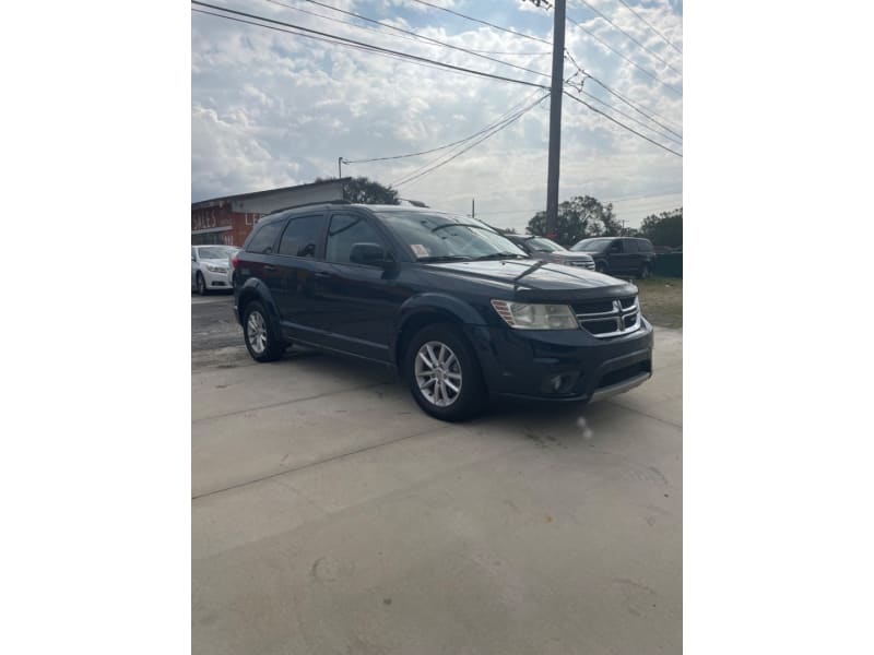 Dodge Journey 2013 price $8,999