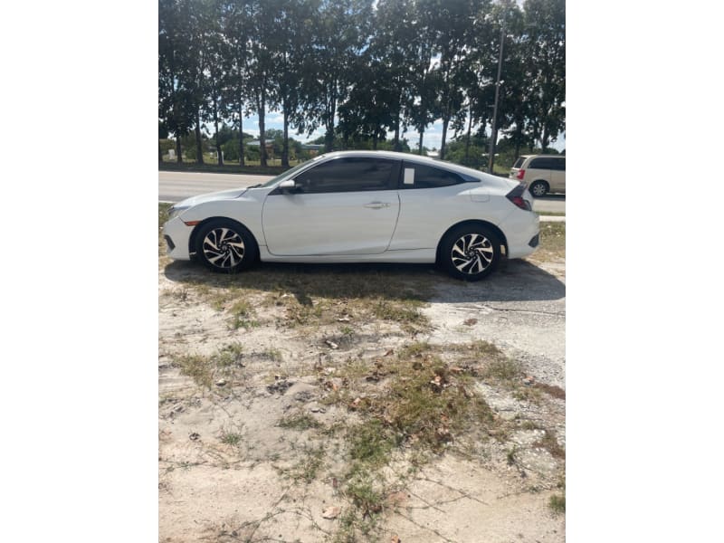 Honda Civic Coupe 2016 price $6,250