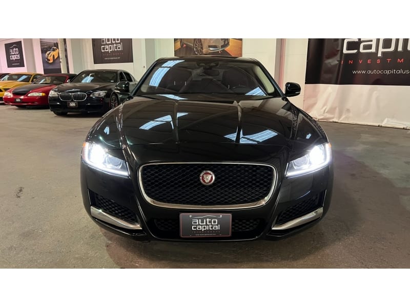 Jaguar XF 2017 price $15,990