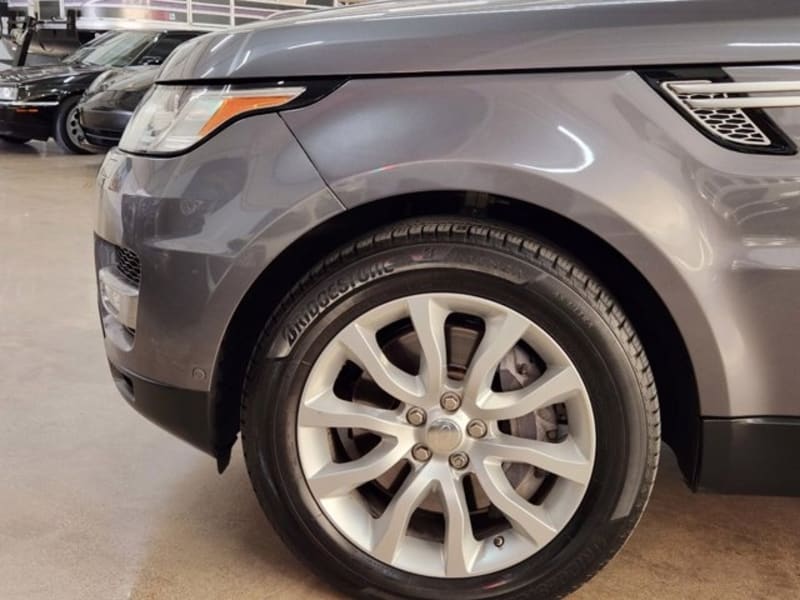 Land Rover Range Rover Sport 2014 price $18,990