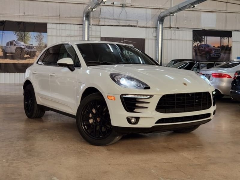 Porsche Macan 2016 price $20,990