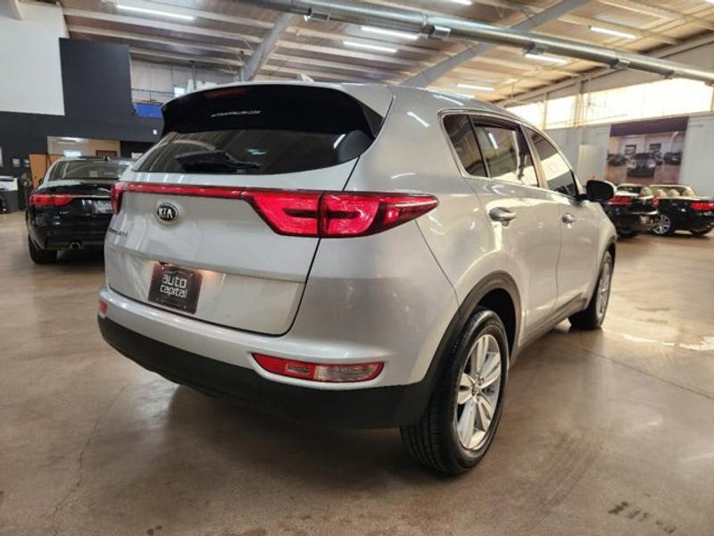 Kia Sportage 2017 price $12,990