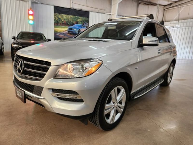 Mercedes-Benz M-Class 2012 price $12,990