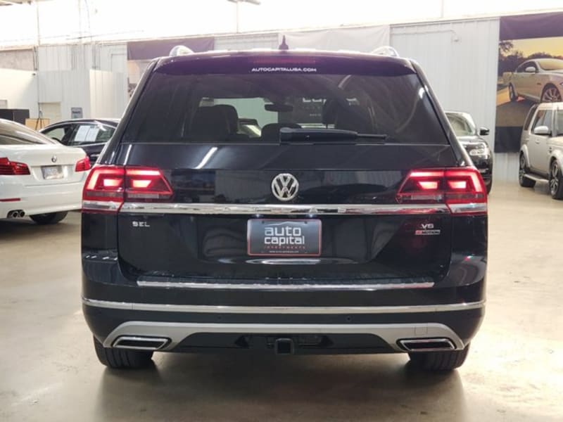 Volkswagen Atlas 2018 price $15,990