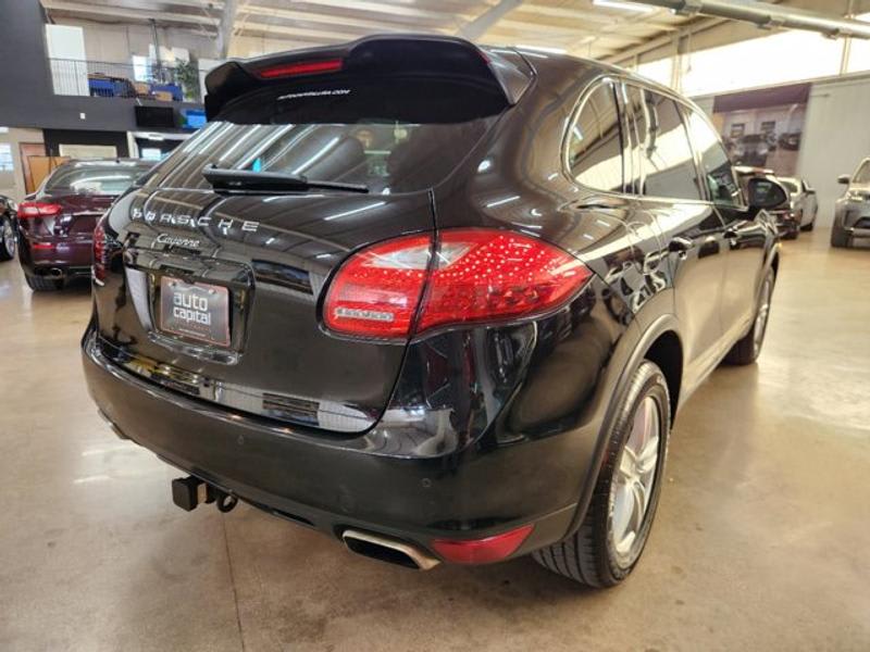 Porsche Cayenne 2014 price $21,990