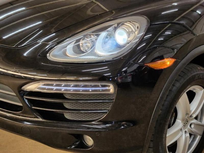 Porsche Cayenne 2014 price $20,950