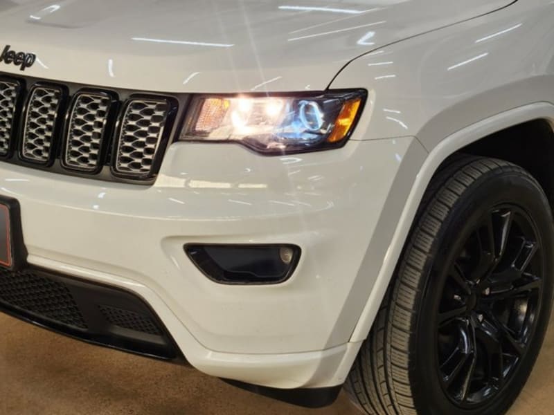 Jeep Grand Cherokee 2019 price $23,290