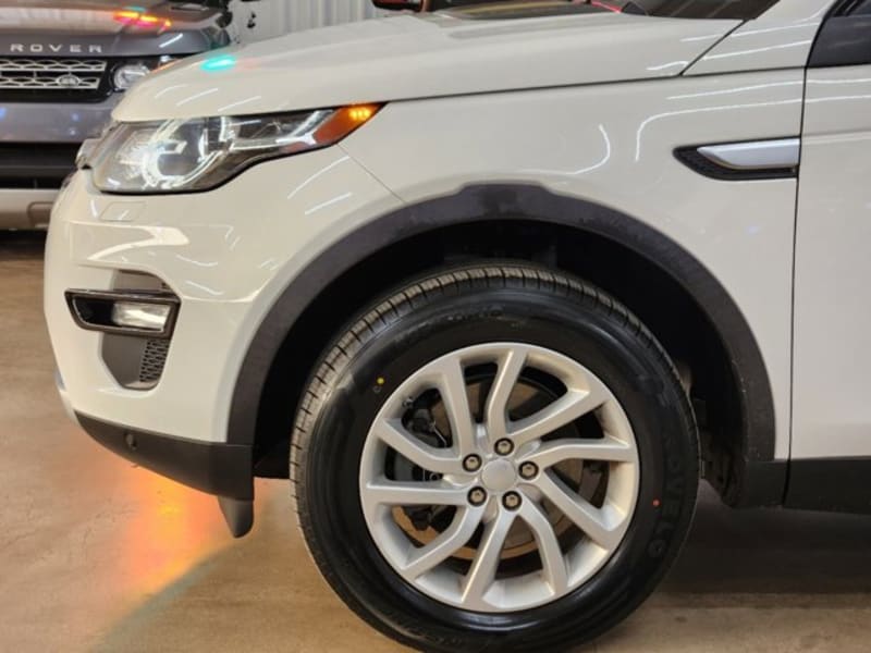 Land Rover Discovery Sport 2016 price $14,990