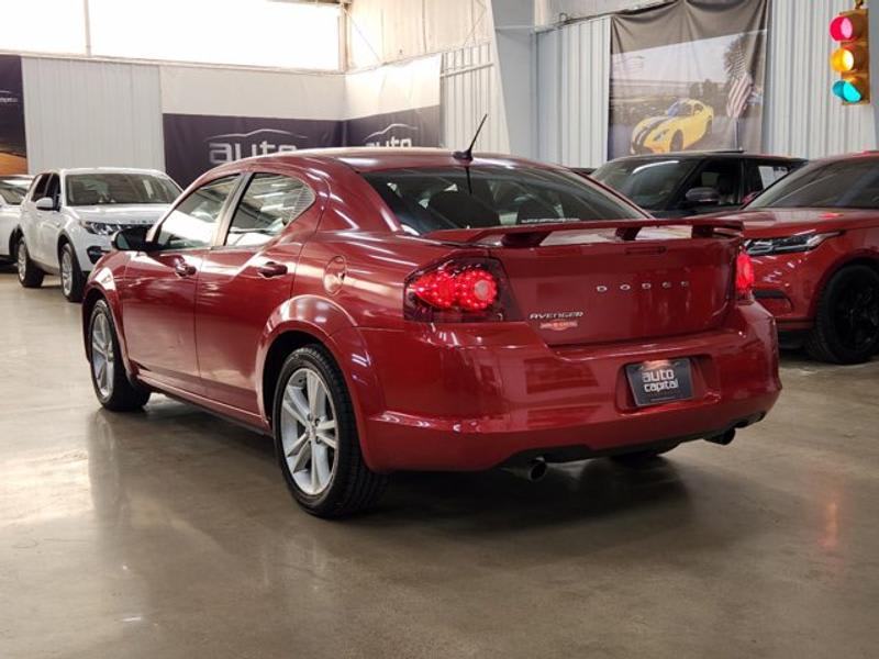 Dodge Avenger 2013 price $8,990