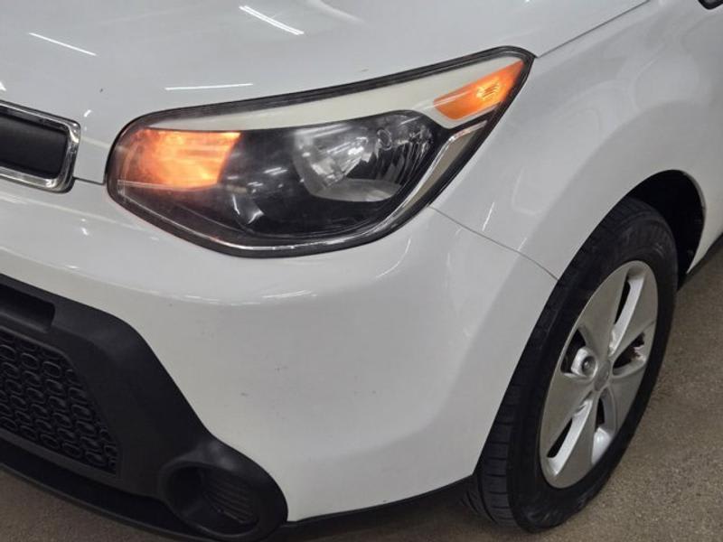 Kia Soul 2015 price $8,790