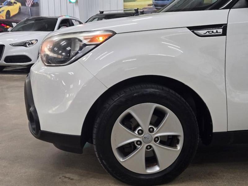 Kia Soul 2015 price $8,790