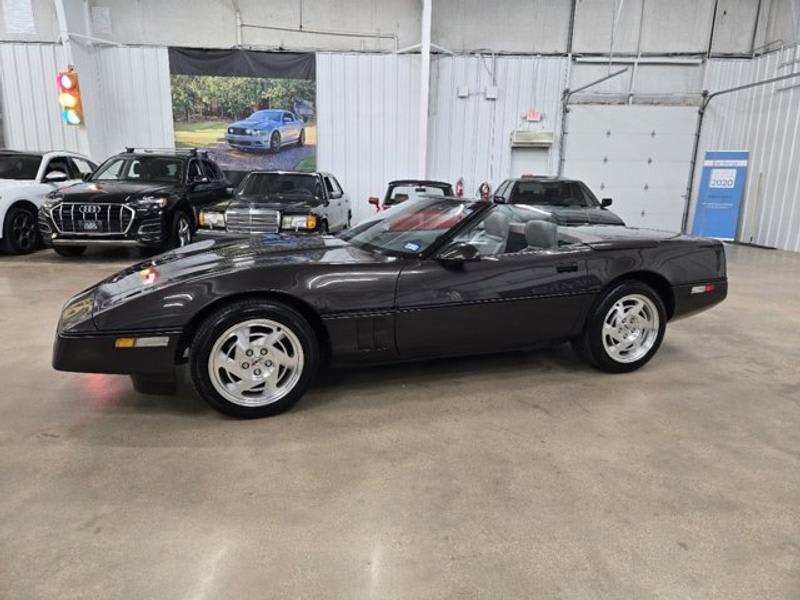 Chevrolet Corvette 1990 price $20,690