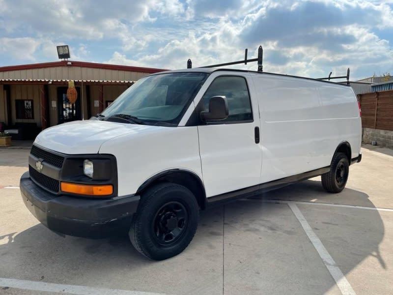 Chevrolet Express Cargo Van 2007 price $9,500