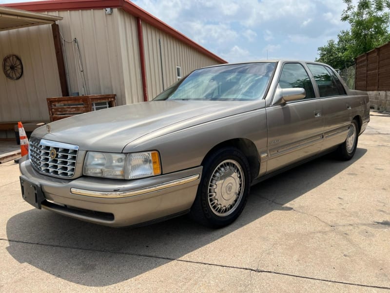 Cadillac d'Elegance 1999 price $5,500