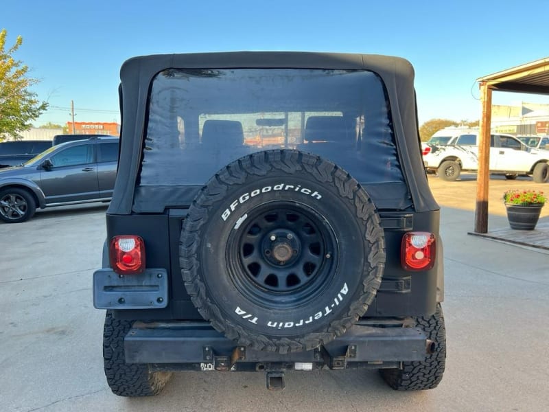 Jeep WRANGLER / TJ 1998 price $10,500