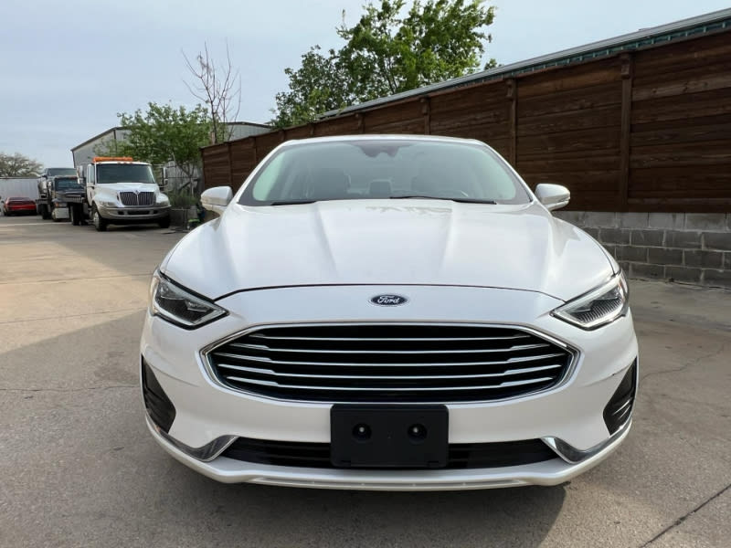 Ford Fusion 2019 price $16,500