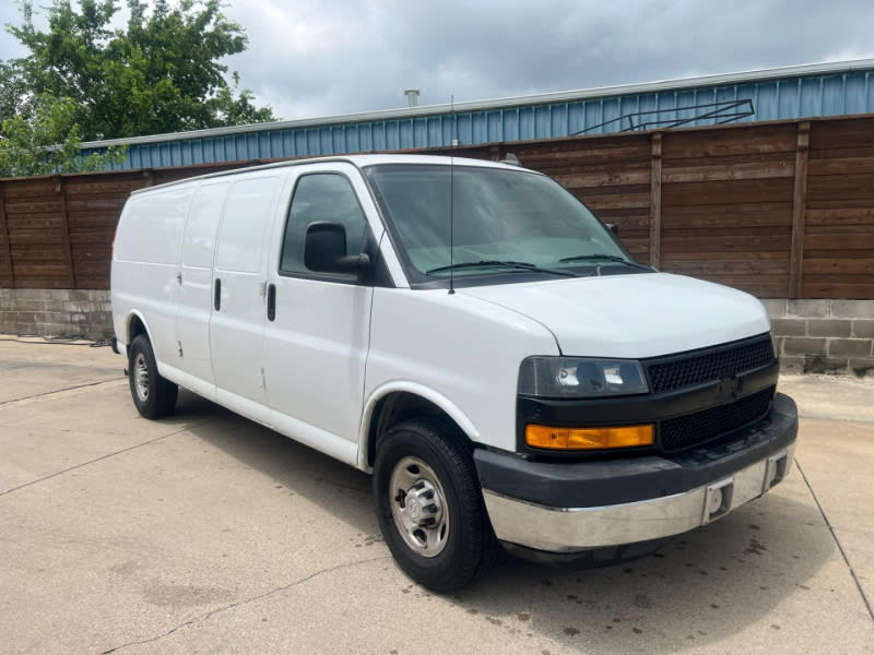 Chevrolet Express Cargo Van 2019 price $26,500