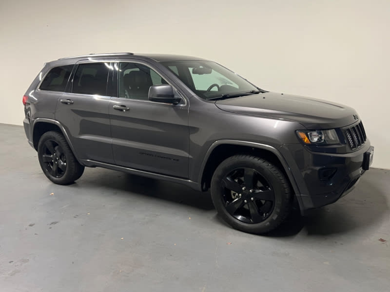 Jeep Grand Cherokee 2015 price Recently Sold