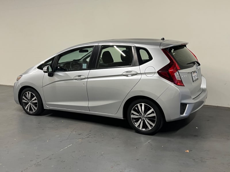 Honda Fit 2016 price Recently Sold